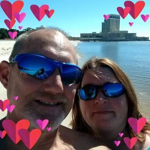 Meet your Posher, Gregory